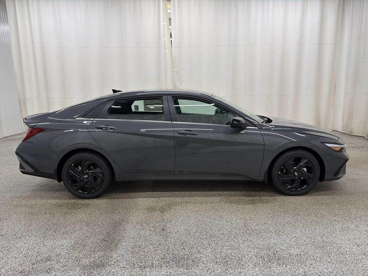 New 2026 Ecotronic Gray Hyundai SEL Sport Premium image 5