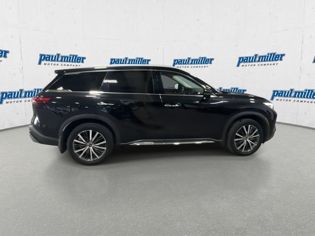 Used 2023 Black INFINITI Sensory image 13