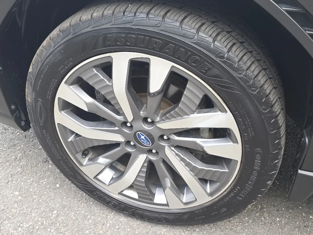 2025 Subaru Forester Touring - Photo 34