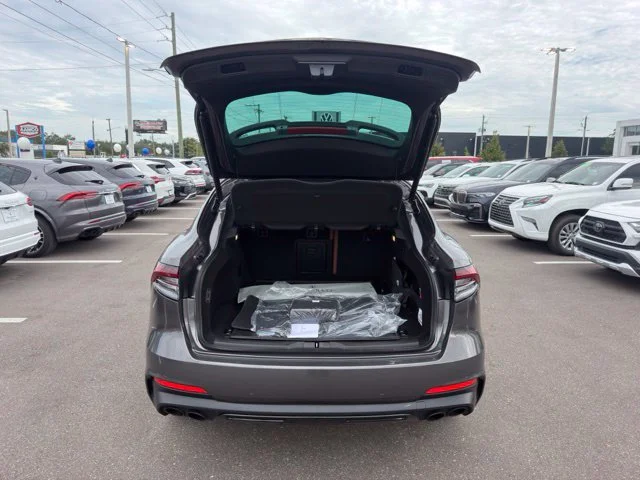 Certified Used 2023 Grigio Maserati Modena image 7