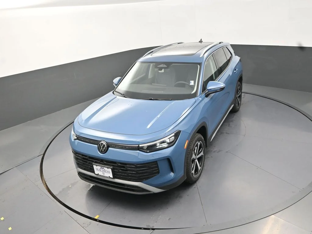 New 2026 Blue Volkswagen 2.0T SE image 16