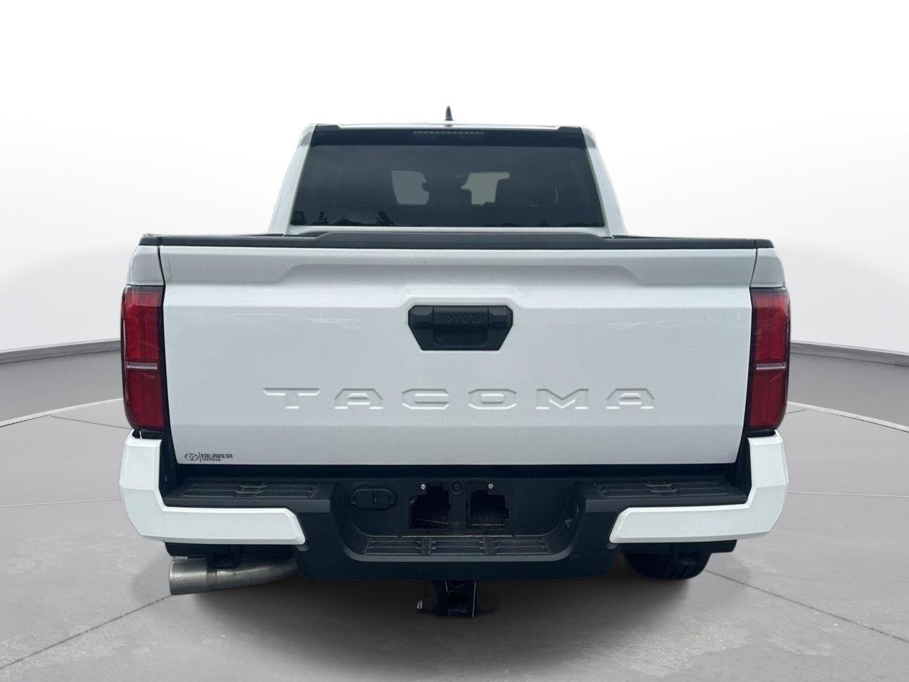 Used 2026 Ice Cap Toyota SR5 image 7