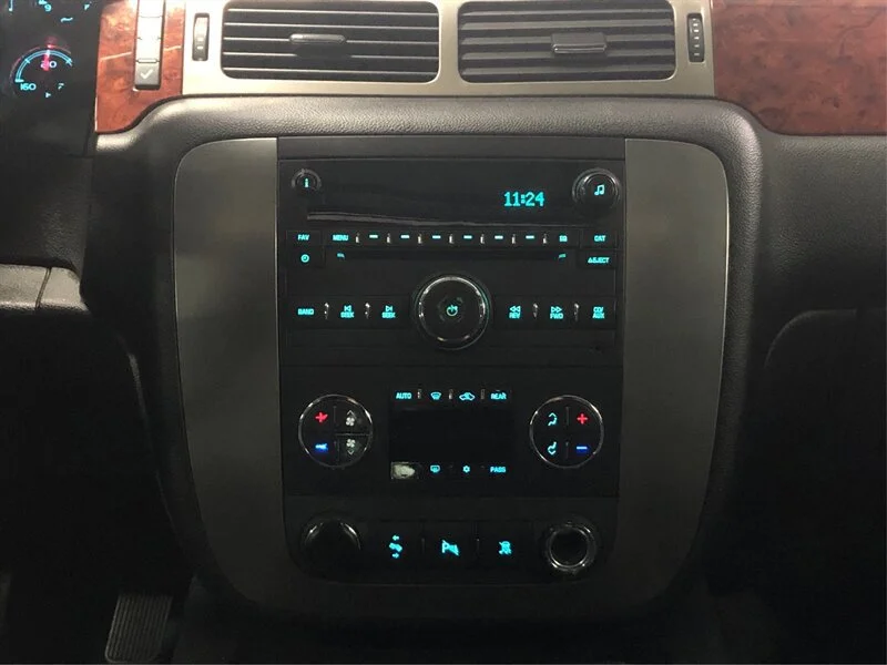 Used 2010 Pure Silver Metallic GMC SLT image 14