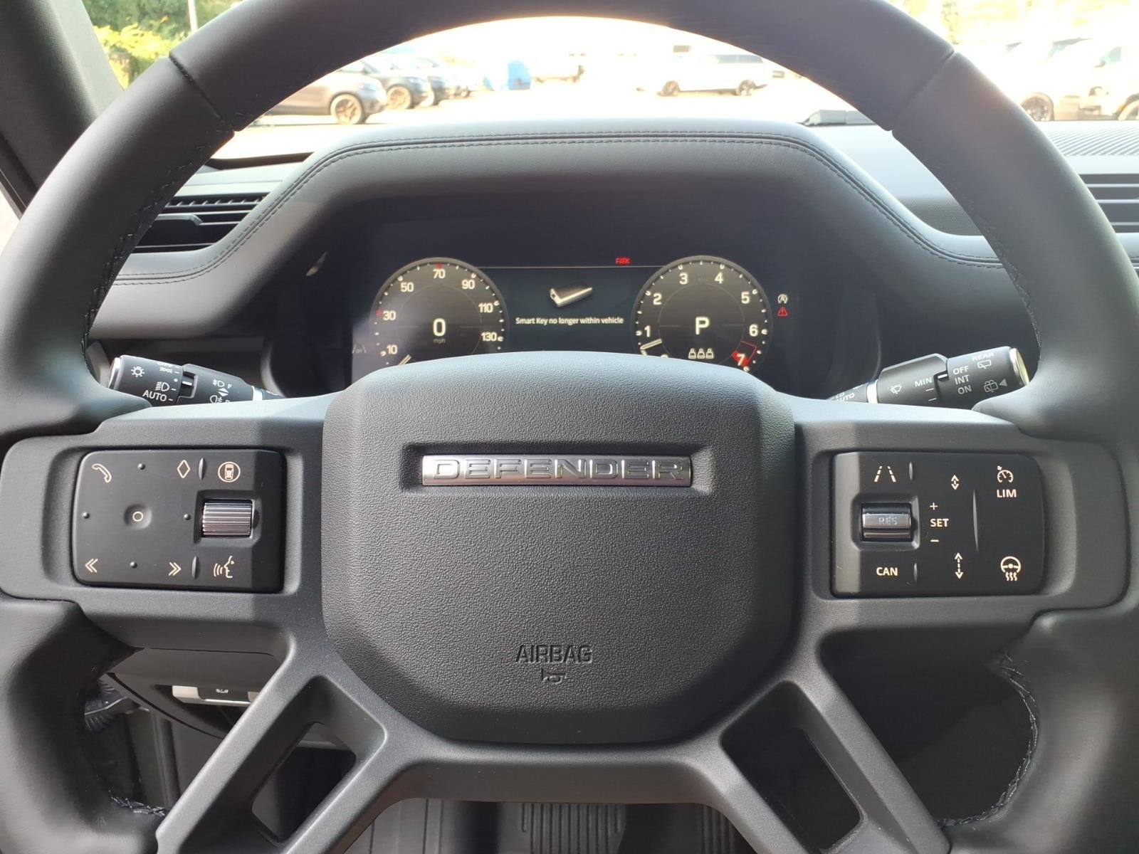 New 2026 Woolstone Green LAND ROVER X-Dynamic SE image 11