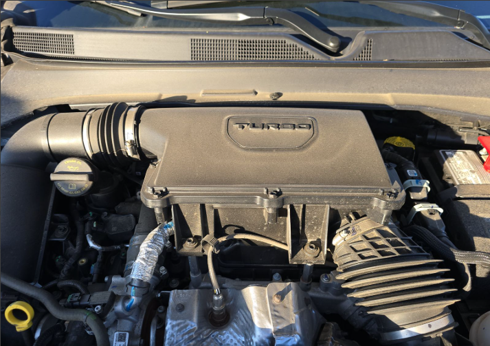 Used 2024 Silver Jeep Limited image 19
