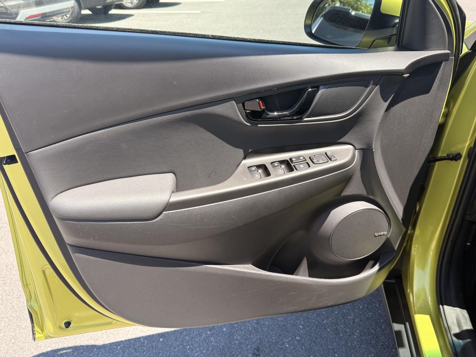 Used 2020 Lime Twist Hyundai Ultimate image 12