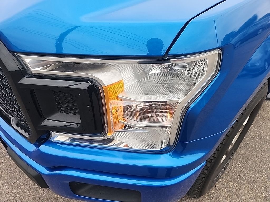 Used 2020 Blue Ford XL image 6