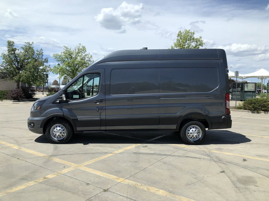 New 2026 Carbonized Gray Metallic Ford  image 5