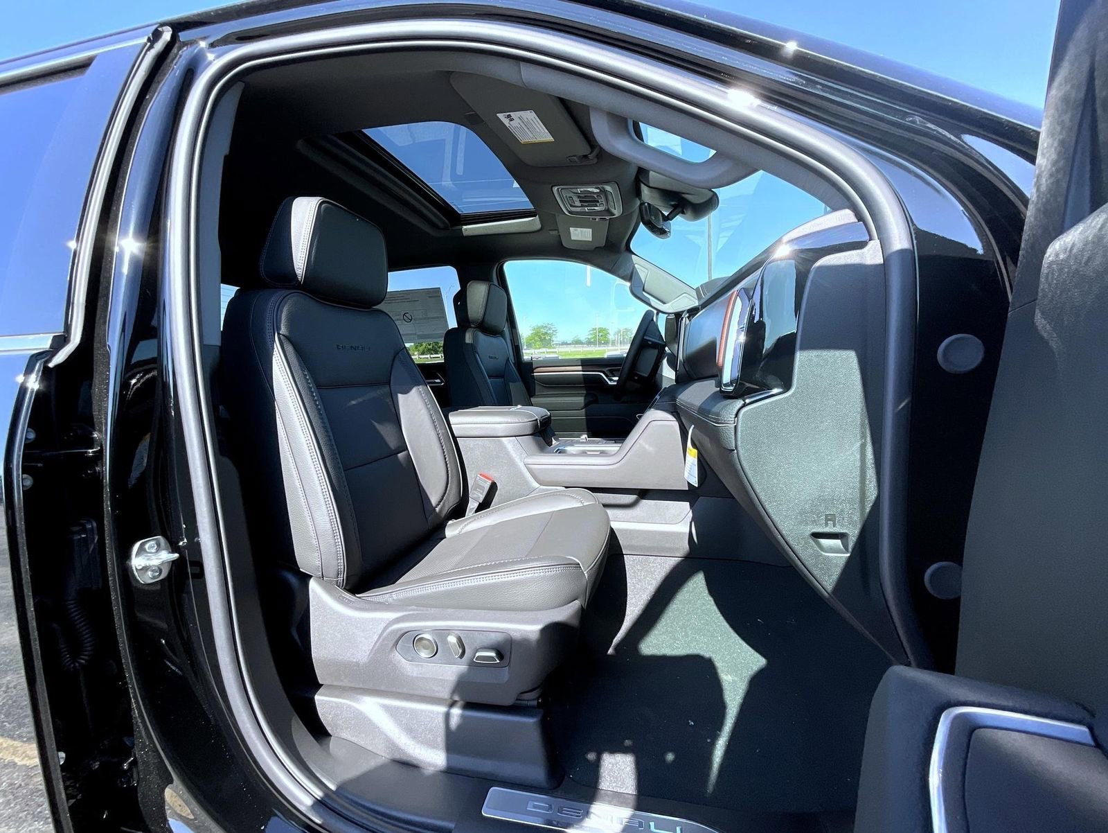 New 2026 Onyx Black GMC Denali DRW image 15