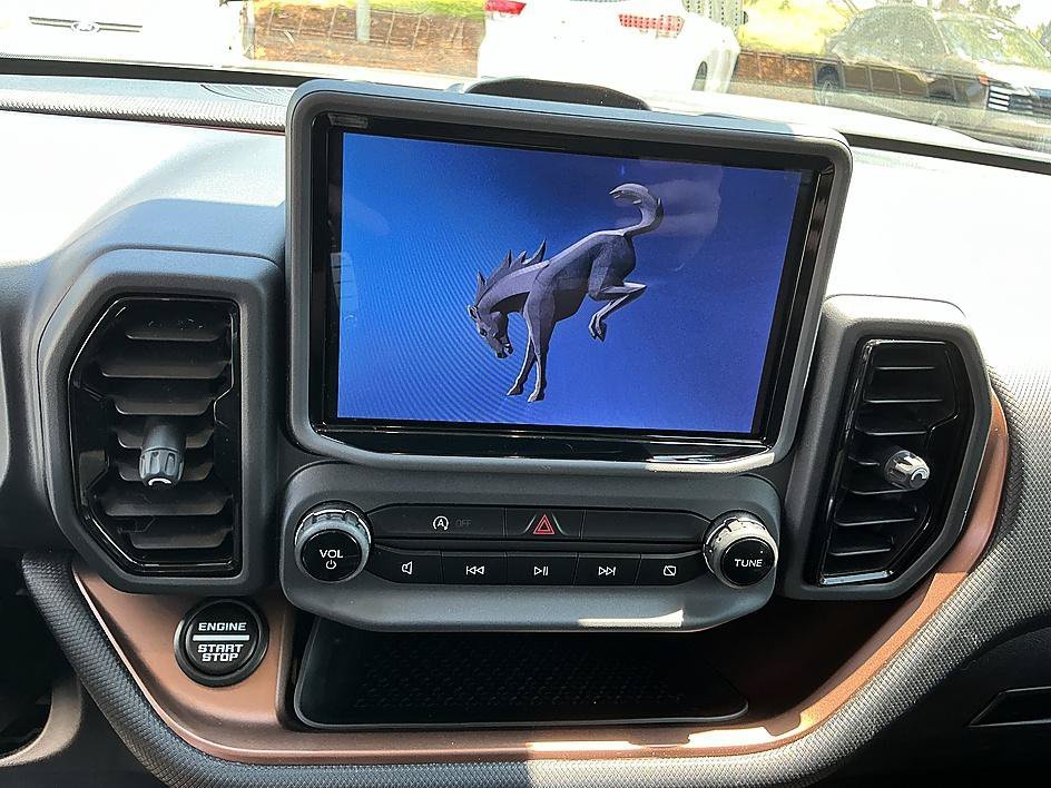 Used 2023 Silver Metallic Ford Outer Banks image 15
