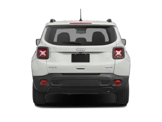 Used 2023 Solar Yellow Clearcoat Jeep Latitude image 5