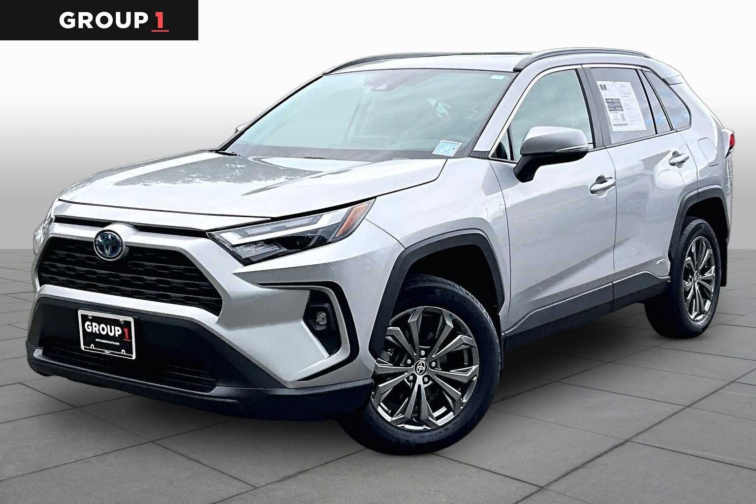 2024 Toyota RAV4 Hybrid XLE Premium