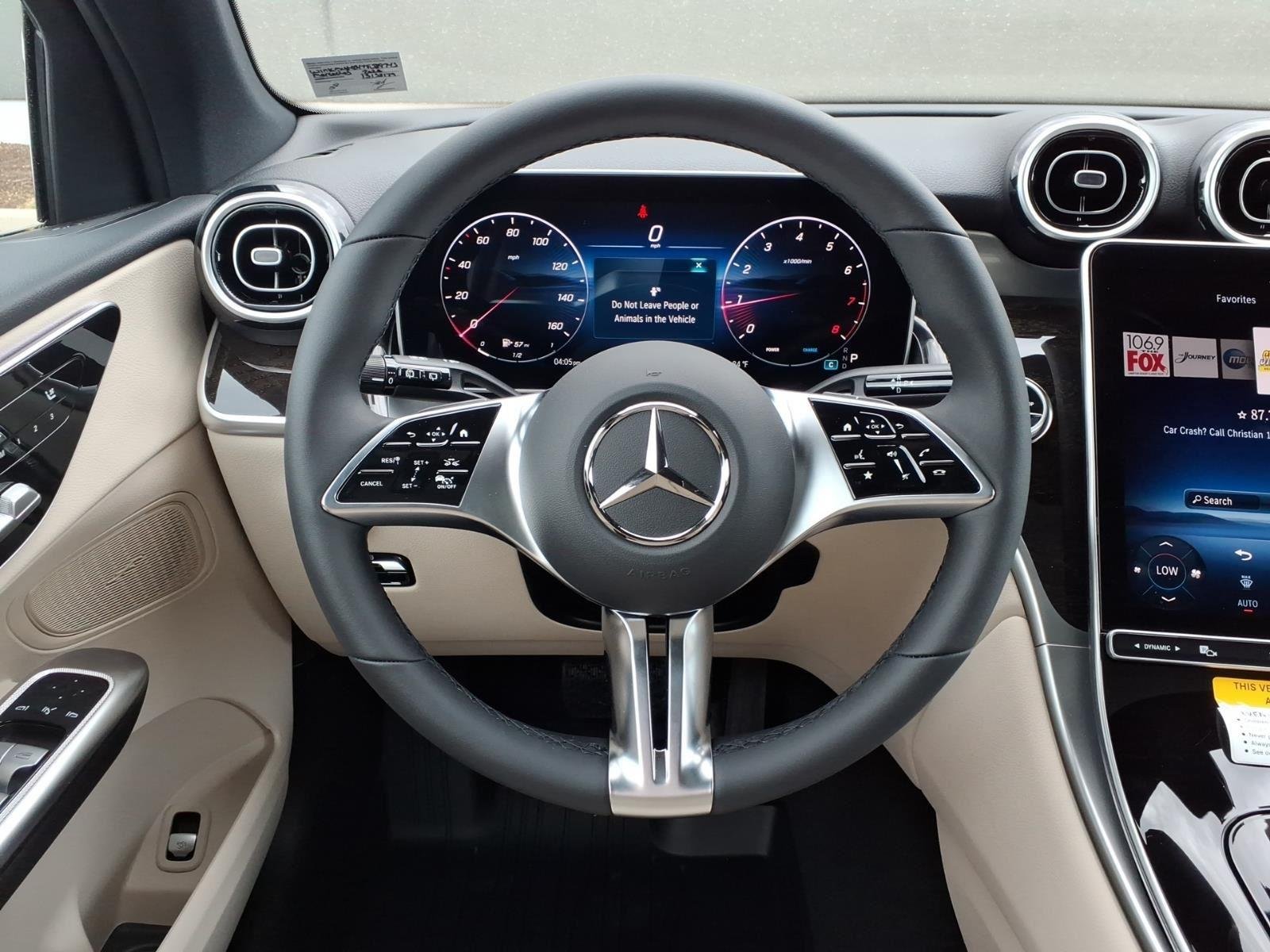 New 2026 SILVER Mercedes-Benz GLC 300 image 20