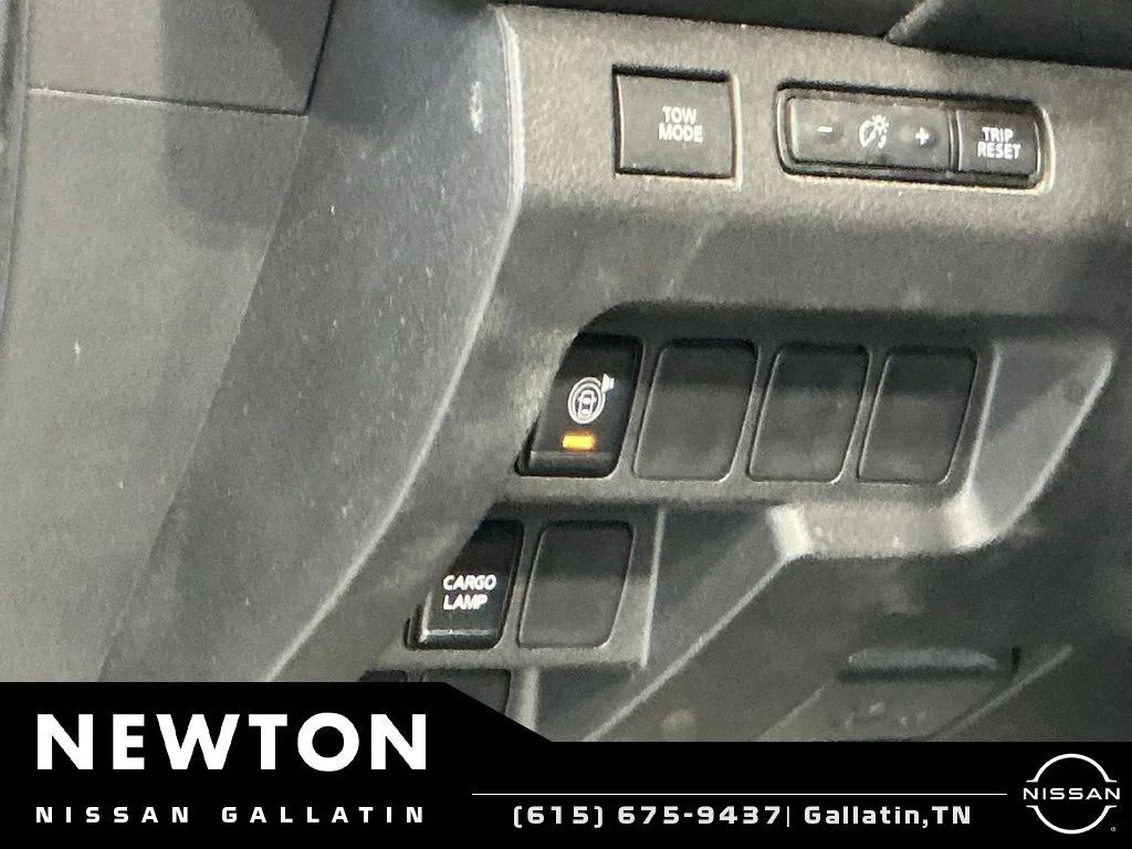Used 2022 White Nissan S image 14
