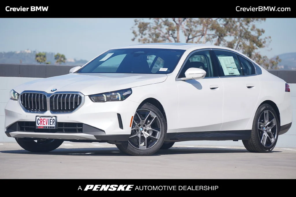 Used 2026 White BMW 530i image 1
