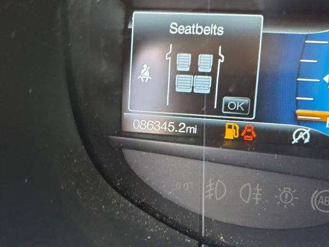 Used 2022 White Ford SEL image 25