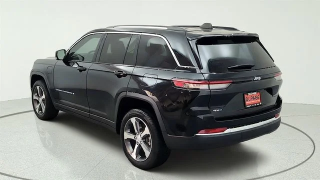 Used 2023 Black Jeep 4xe image 9