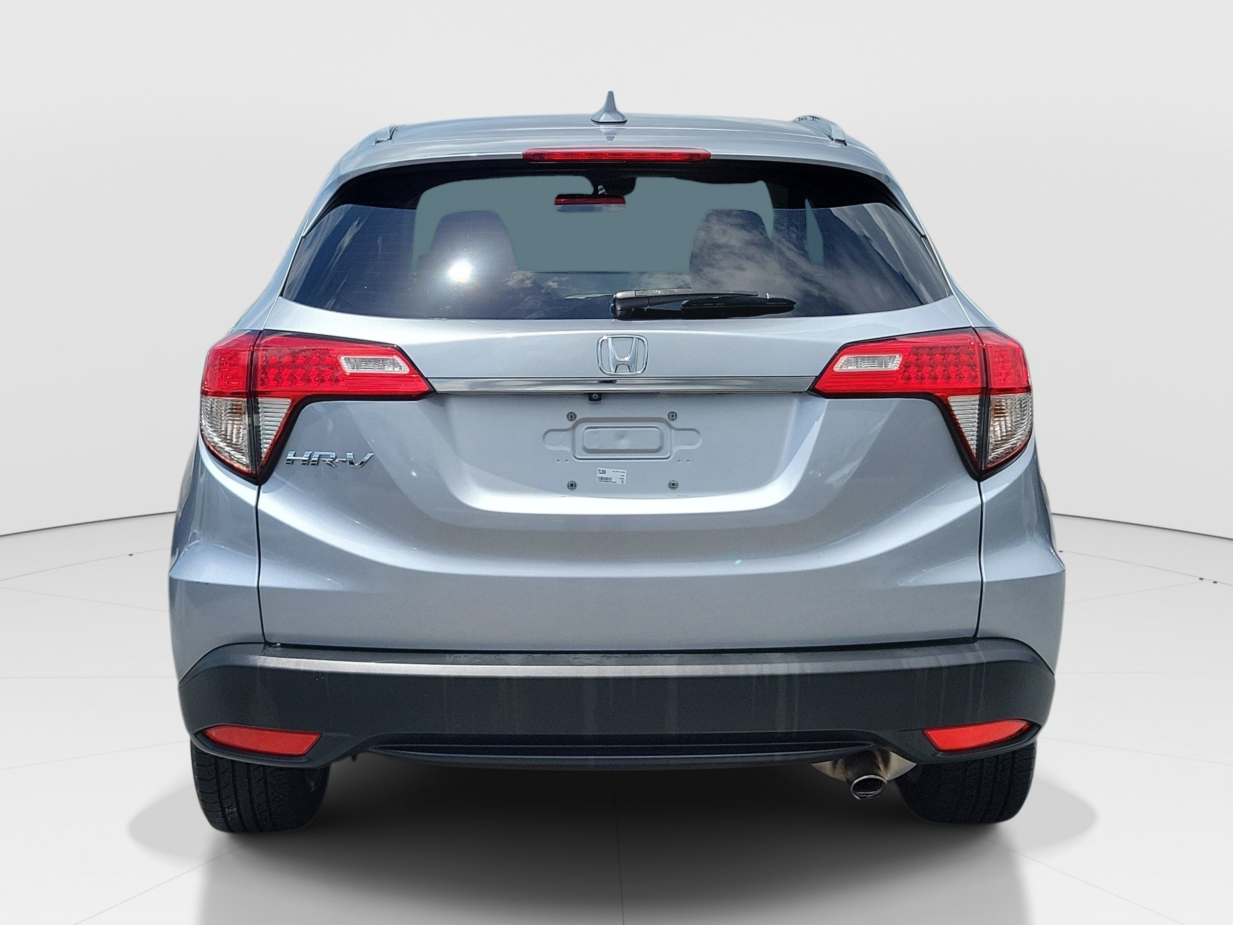 Used 2022 Silver Honda EX image 5
