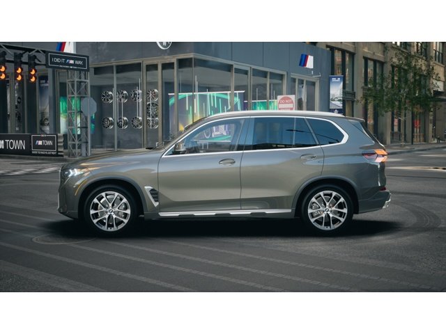 New 2026 Dravit Grey Metallic BMW X5 40i image 4