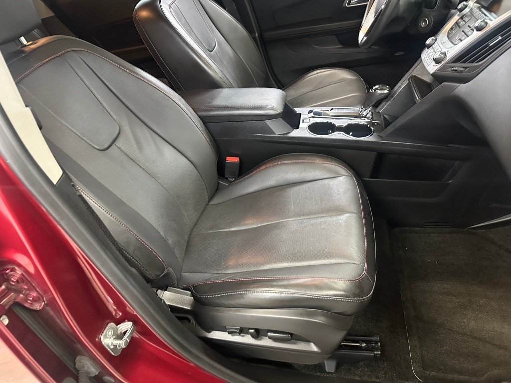 Used 2017 Siren Red Tintcoat Chevrolet Premier image 32