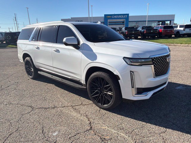 2022 Cadillac Escalade ESV