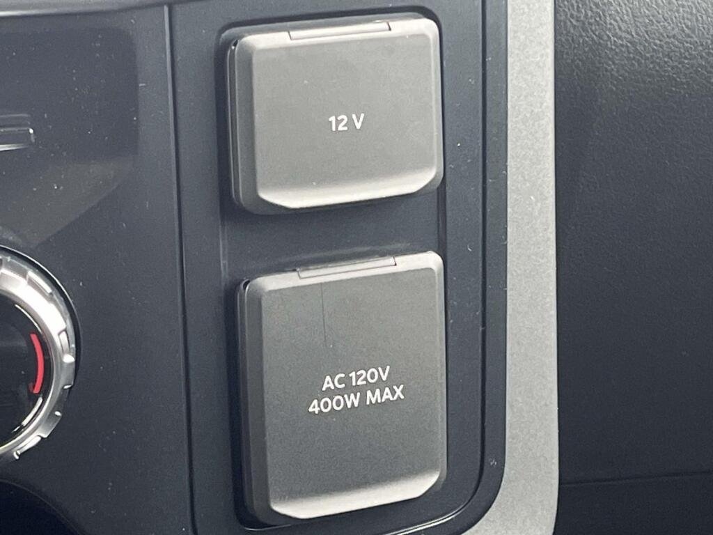 New 2026 Agate Black Metallic Ford XLT image 26