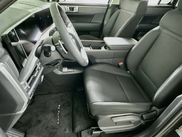 New 2027 Black Hyundai SE image 9