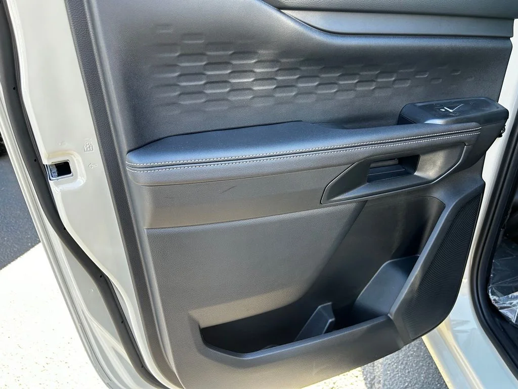 New 2026 Desert Sand Ford XLT image 10