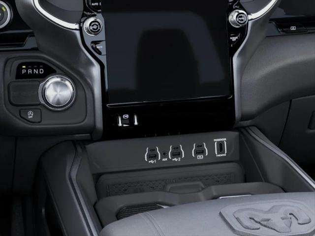 New 2026 Granite Crystal Metallic Clear-Coat Exterior Paint RAM Laramie image 50