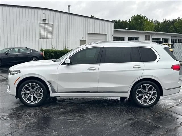 2021 BMW X7 40i - Photo 7
