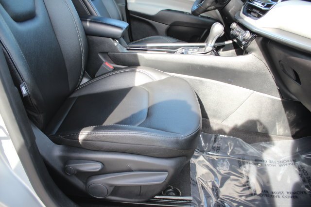 Used 2025 Silver Jeep Limited image 32