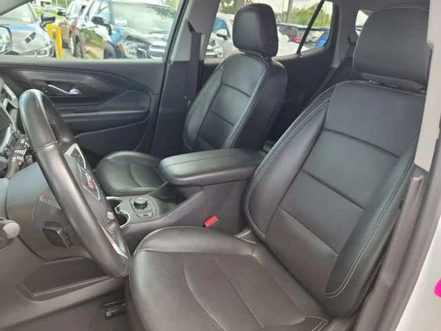 2024 GMC Terrain SLT - Photo 22