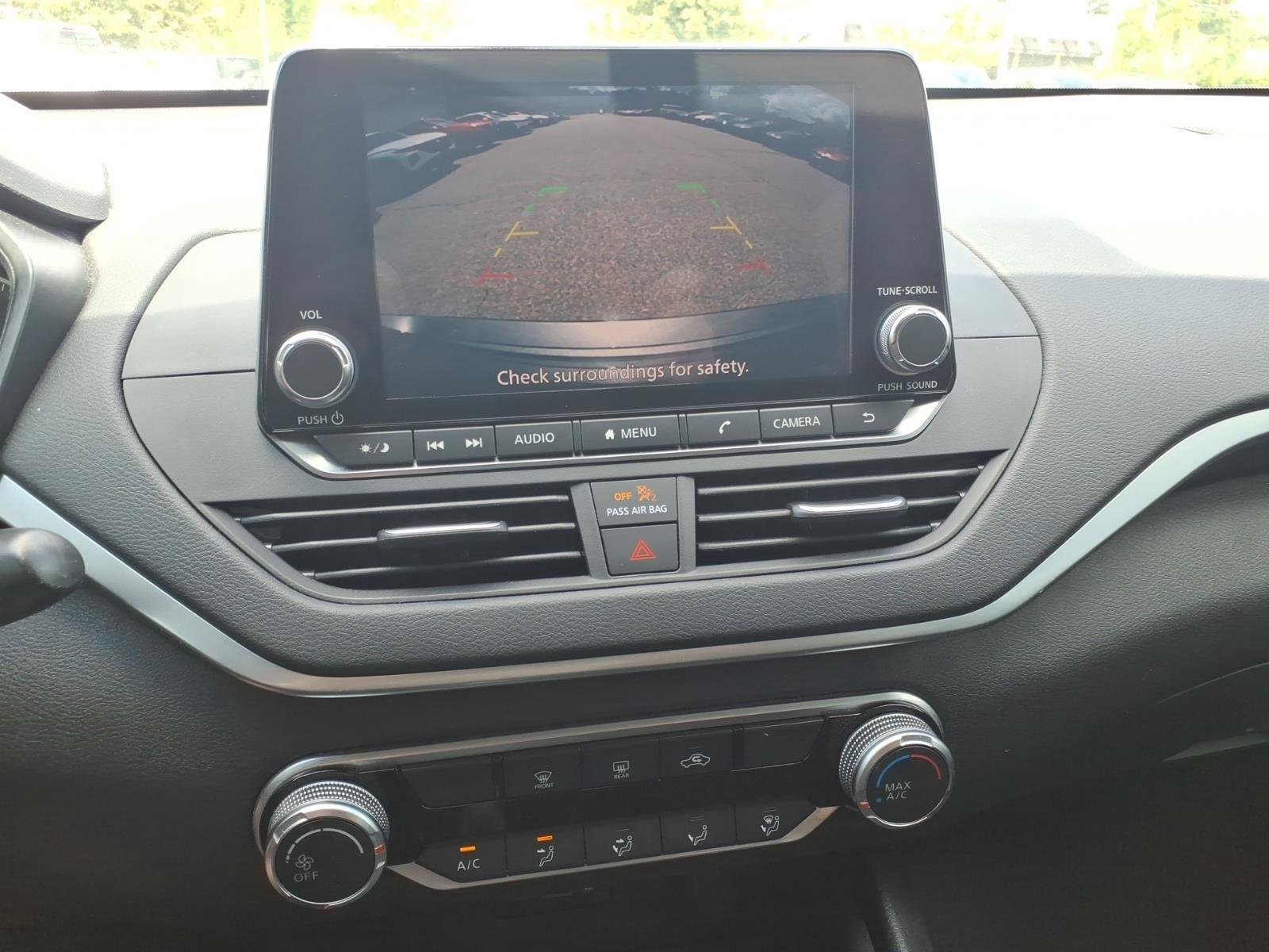 Used 2019 Gun Metallic Nissan 2.5 S image 23
