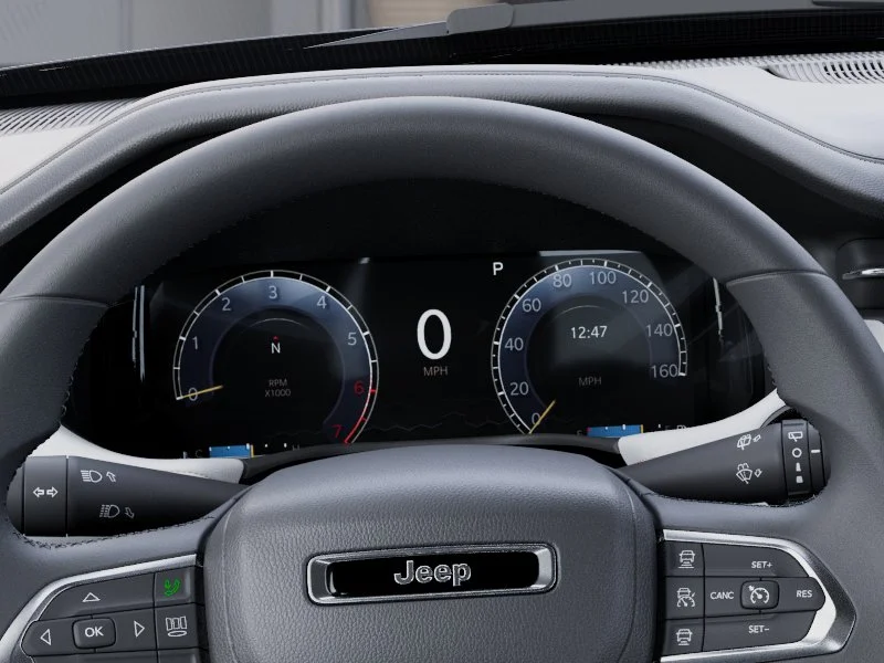 New 2026 Diamond Black Crystal Pearlcoat Jeep Limited image 43