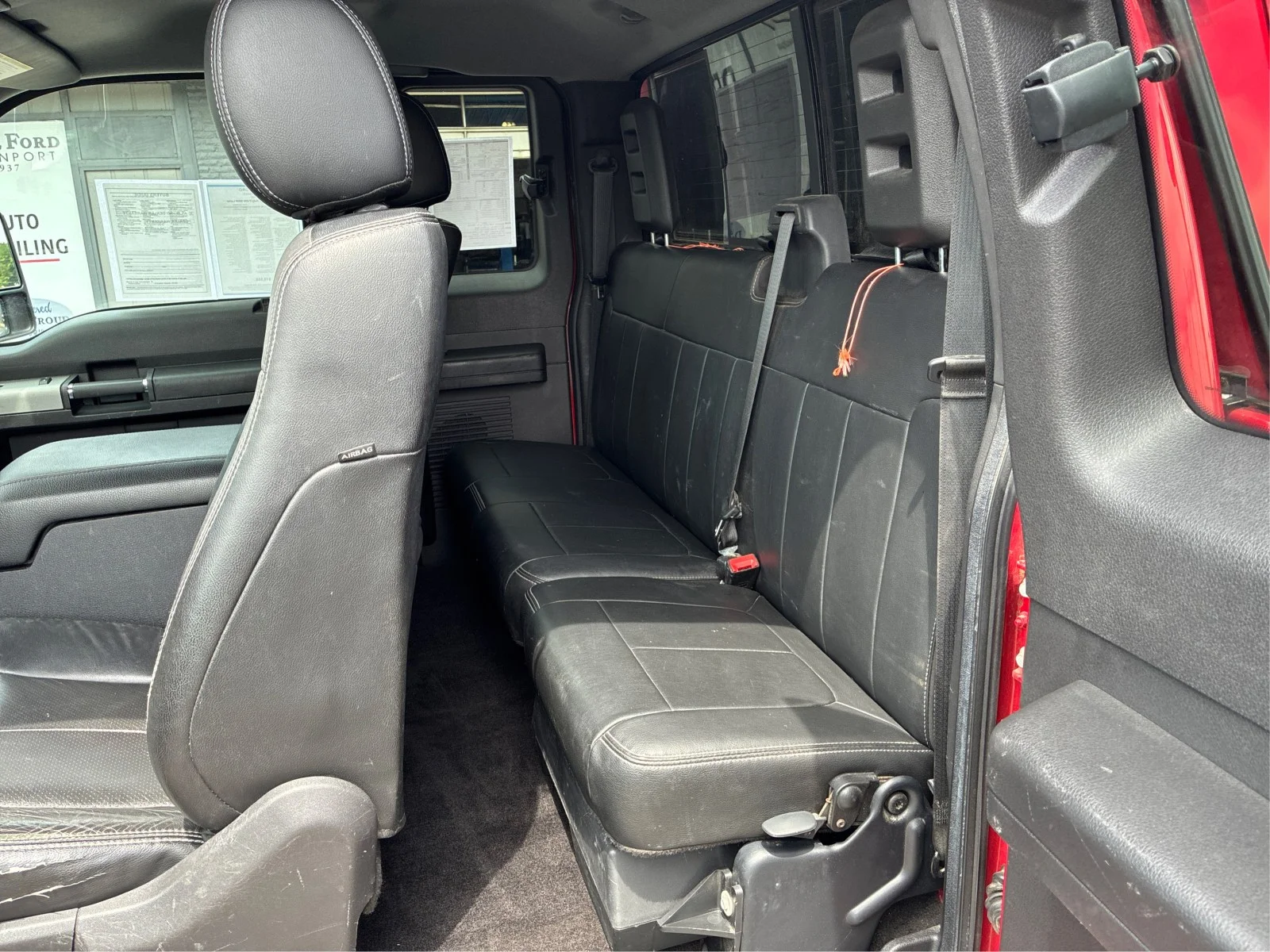Used 2015 Red Ford Lariat image 9