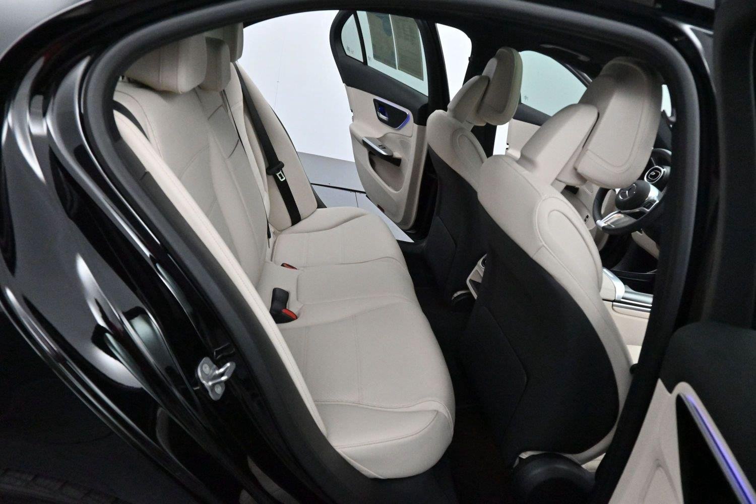 Used 2025 Black Mercedes-Benz C 300 image 30