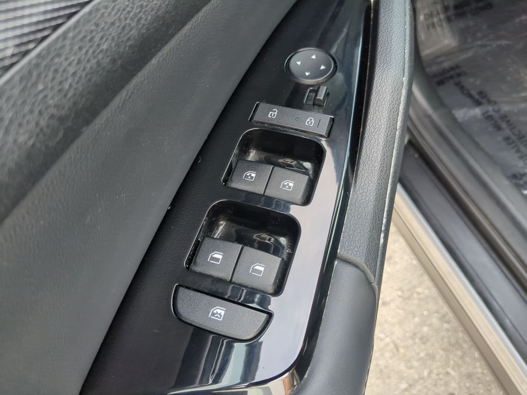 Used 2023 Gray Kia SX image 16