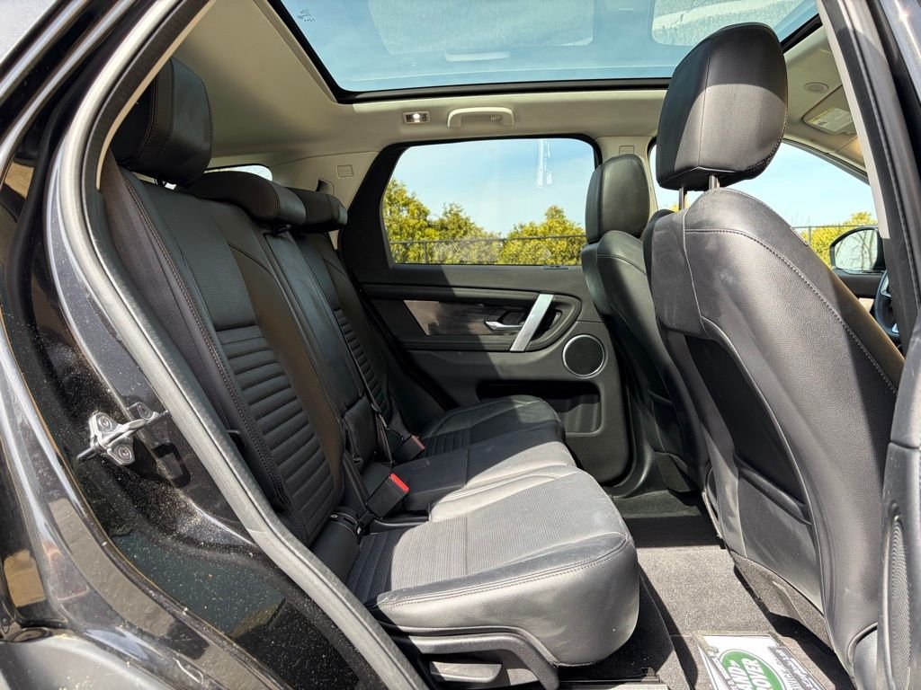 Used 2021 Black Land Rover SE image 20