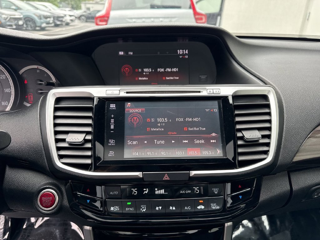 Used 2017  Honda EX image 20
