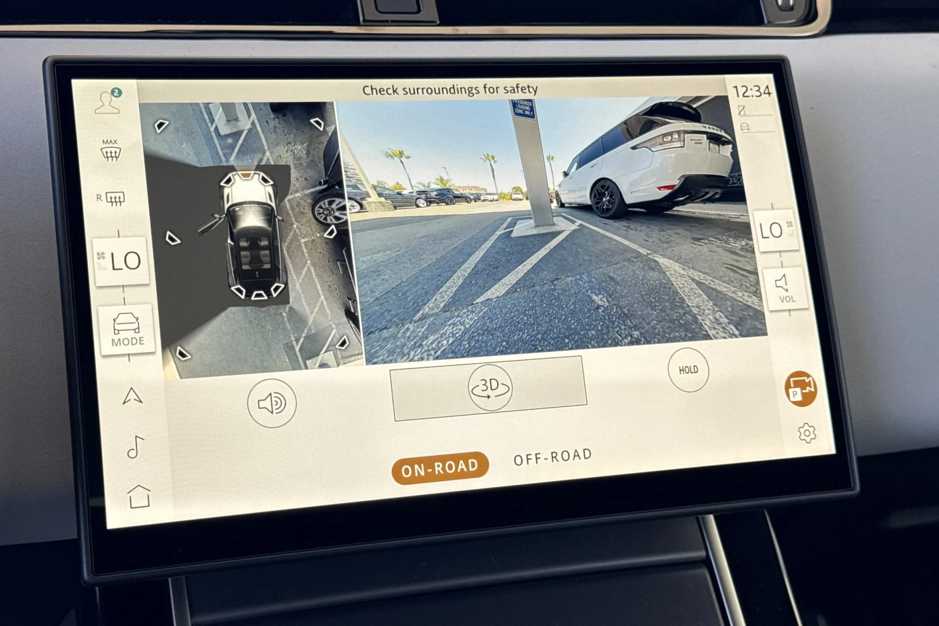 New 2026 ARROIOS GREY Land Rover Core S image 21