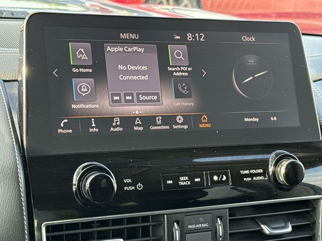 Used 2024 Gray INFINITI LUXE image 25