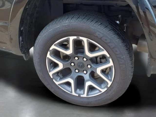 Used 2026  Ram Laramie image 27