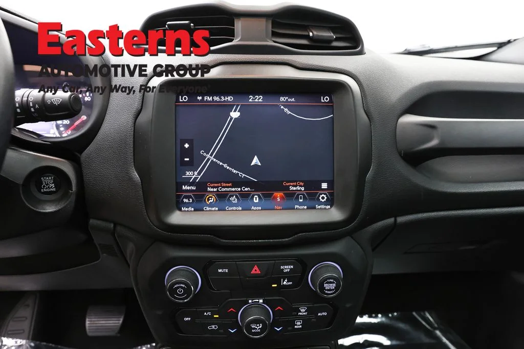 Used 2022 White Jeep Limited image 12