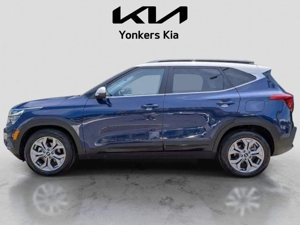 Used 2024 Blue Kia S image 10