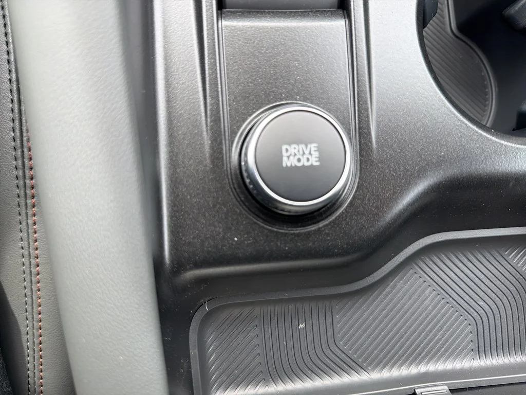 New 2026 Carbonized Gray Metallic Ford Active image 24