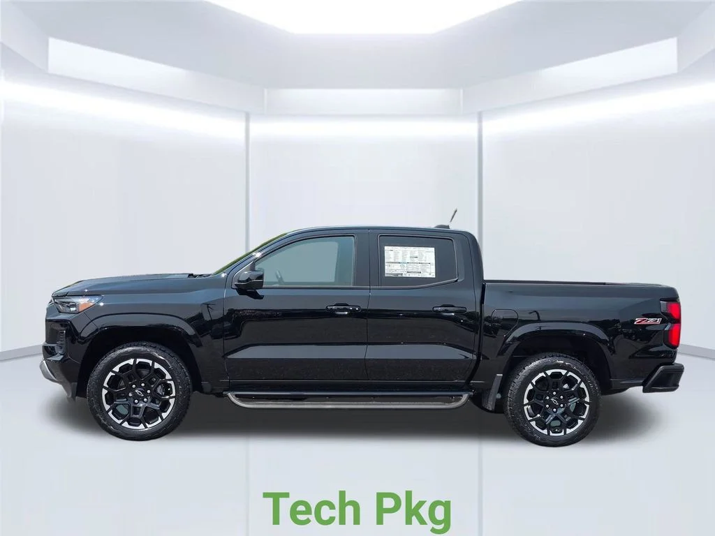 New 2026 Black Chevrolet Z71 image 19