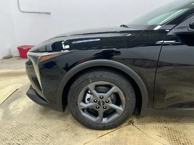 New 2027 Aurora Black Pearl Kia LXS image 26