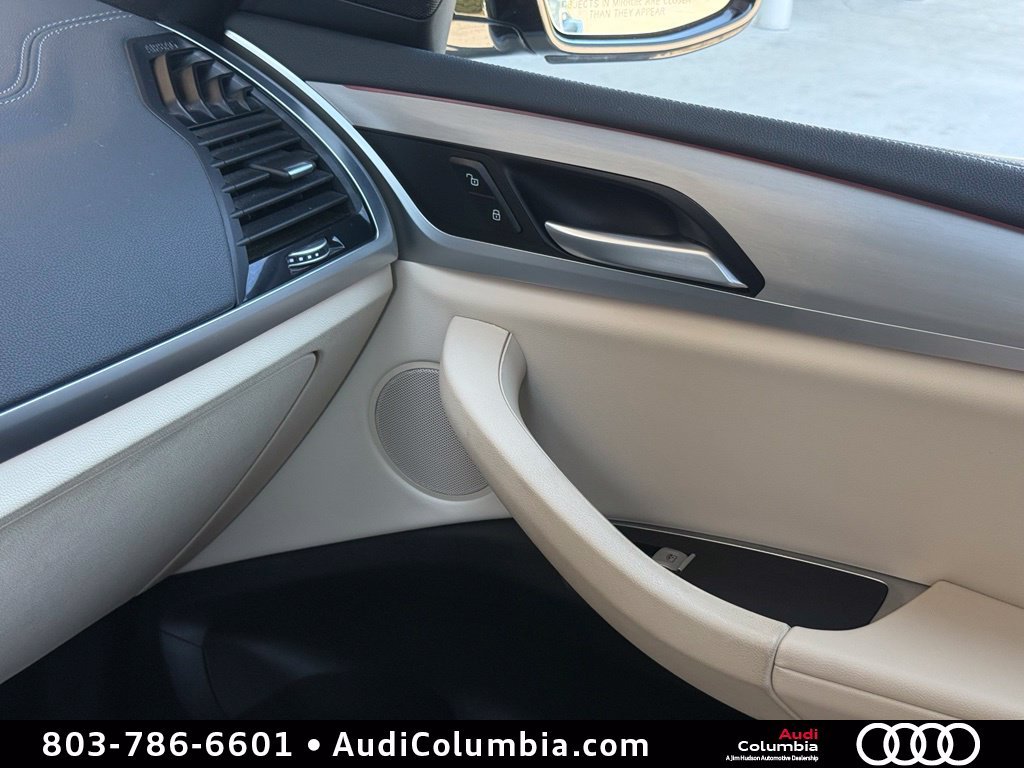 Used 2020 Silver BMW xDrive30i image 38