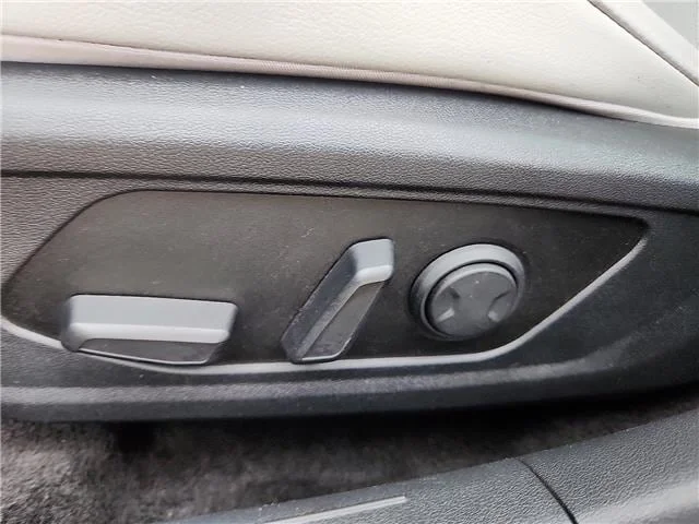 Used 2025 Gray Hyundai Limited (IVT) image 14