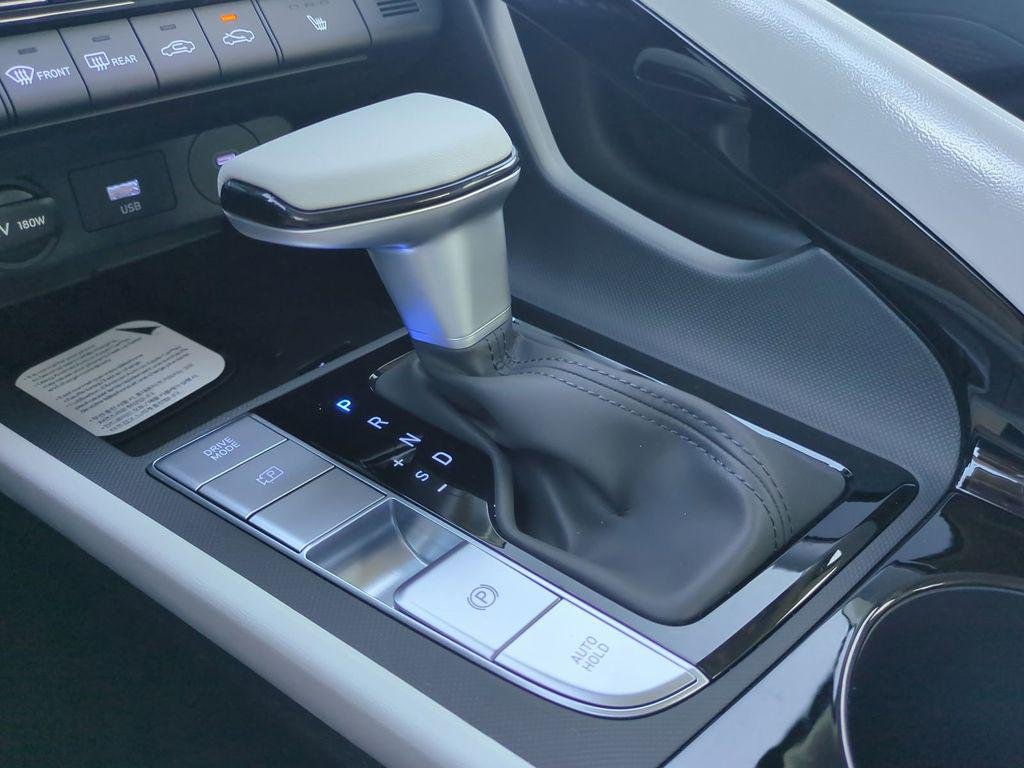 New 2026 White Hyundai Limited image 20
